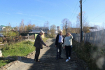 Проулок от Матросова до Свердлова топит. Нужно прорыть канаву и сделать освещение
